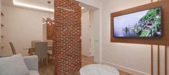 2 bedrooms Apartment in Madrid, Spain No. 85204 5