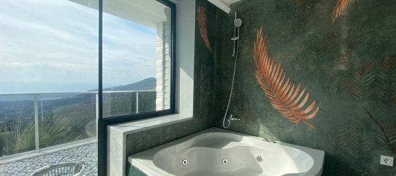 Villa 4+1 in Tepe, Turkey No. 14282 10