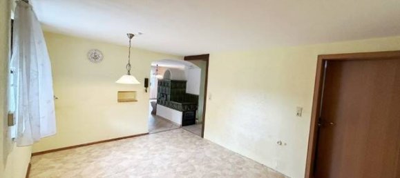 6 rooms Townhouse in Hof, Germany No. 273751 3