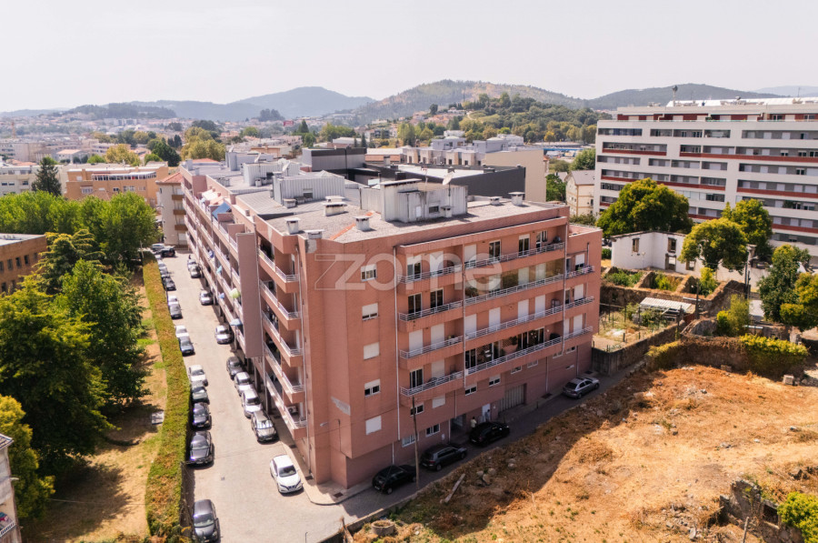 2 bedrooms Apartment in Braga, Portugal No. 262566