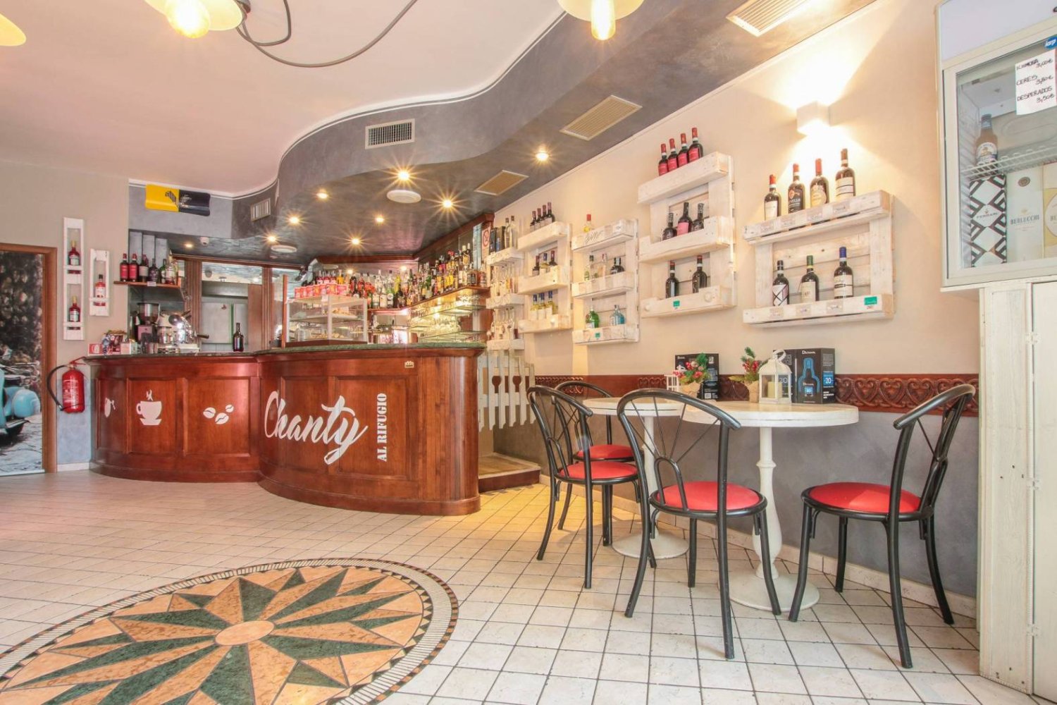 2غرفة عقار تجاري في Cerro Veronese, Italy رقم 54271