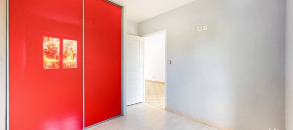 1 bedroom Apartment in Dammarie-les-Lys, France No. 331798 7