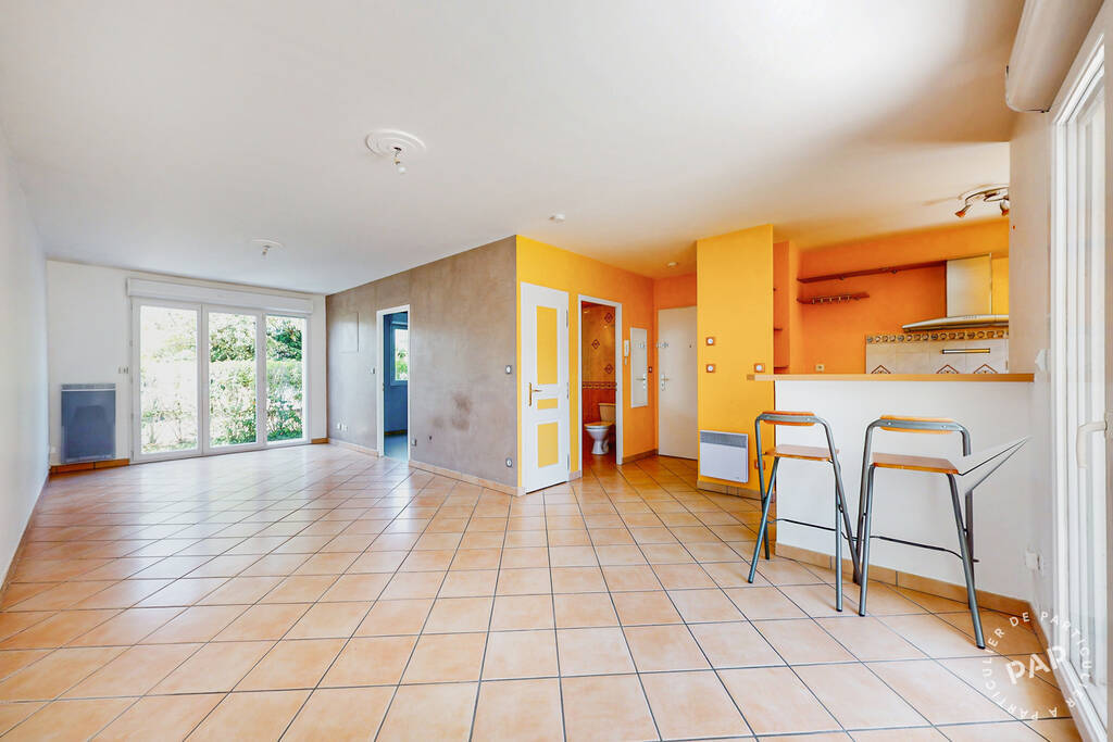 1 bedroom Apartment in Dammarie-les-Lys, France No. 331798