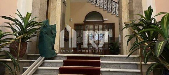 Apartamento de 3 dormitorios en Rome, Italy No. 195841 2