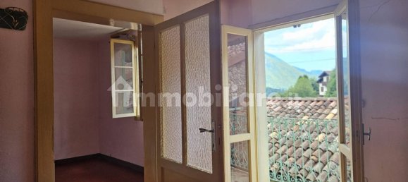 4 Schlafzimmer Haus in Serina, Italy, Nr. 288077 12