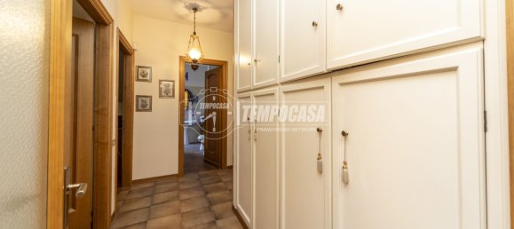 4 rooms Apartment in Perugia, Italy No. 266225 30