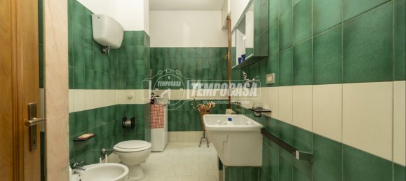 4 rooms Apartment in Perugia, Italy No. 266225 6