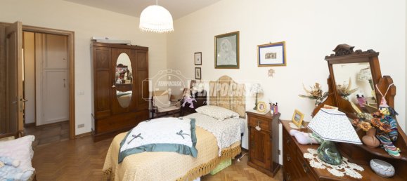 4 rooms Apartment in Perugia, Italy No. 266225 32
