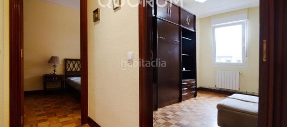 Apartamento de 3 dormitorios en Comunidad Autónoma Vasca, Spain No. 158793 2