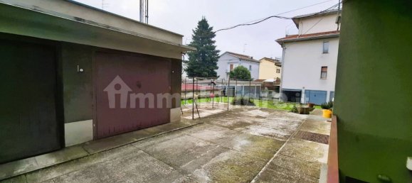 Apartamento de 3 dormitorios en Noceto, Italy No. 17717 29
