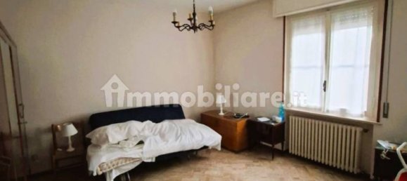 Apartamento de 3 dormitorios en Noceto, Italy No. 17717 18