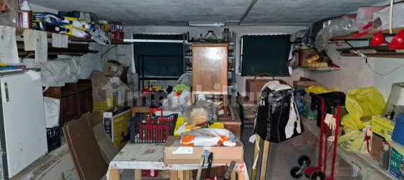 Apartamento de 3 dormitorios en Noceto, Italy No. 17717 22