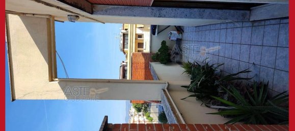 5 bedrooms Apartment in Aprilia, Italy No. 330954 37