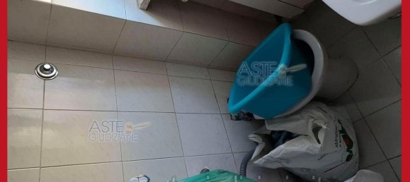 5 bedrooms Apartment in Aprilia, Italy No. 330954 12