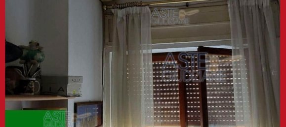 5 bedrooms Apartment in Aprilia, Italy No. 330954 32