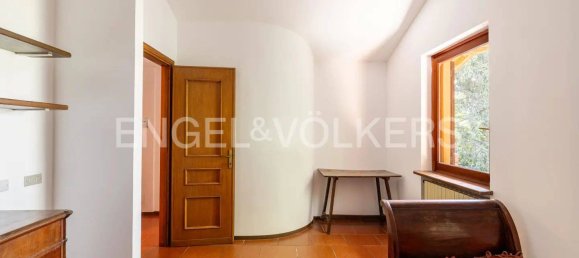 4 Schlafzimmer Villa in Pella, Italy, Nr. 305369 14