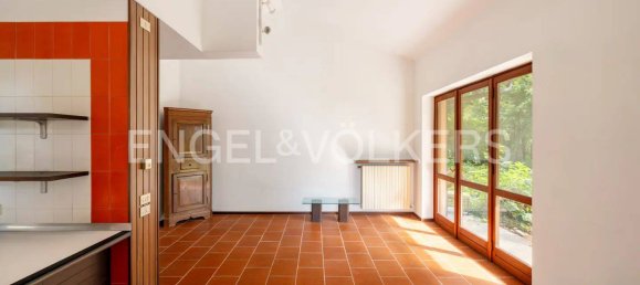 4 Schlafzimmer Villa in Pella, Italy, Nr. 305369 10