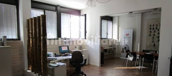 1 room Office in Agrate Brianza, Italy No. 211441 4