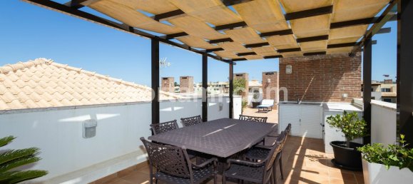 2 bedrooms Penthouse in Quarteira, Portugal No. 106431 23