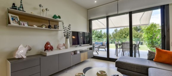 Dúplex de 3 dormitorios en Golf Bahia, Spain No. 160443 19