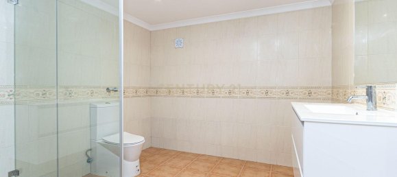 4 bedrooms House in Corroios, Portugal No. 89643 46