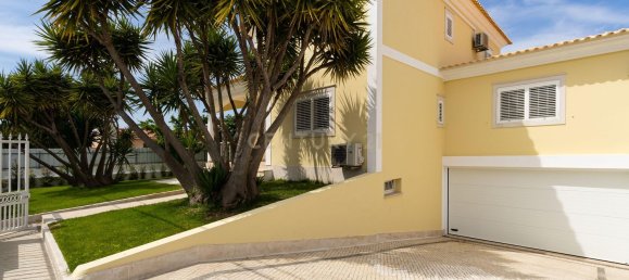 4 bedrooms House in Corroios, Portugal No. 89643 10