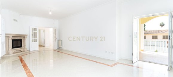 4 bedrooms House in Corroios, Portugal No. 89643 20