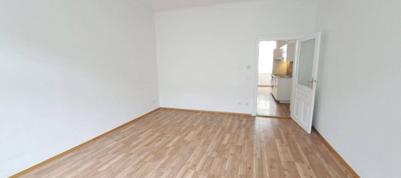 2 rooms Apartment in Vienna, Austria No. 135739 3