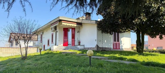 3 rooms Villa in Sannazzaro de' Burgondi, Italy No. 18962 2