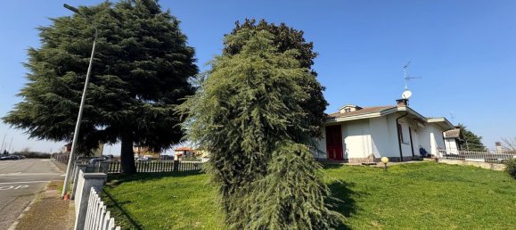 3 rooms Villa in Sannazzaro de' Burgondi, Italy No. 18962 27