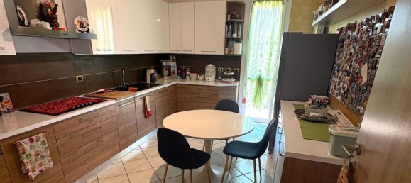 3 rooms Villa in Sannazzaro de' Burgondi, Italy No. 18962 11