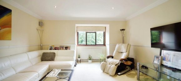 3 bedrooms Apartment in London, United Kingdom No. 11635 6