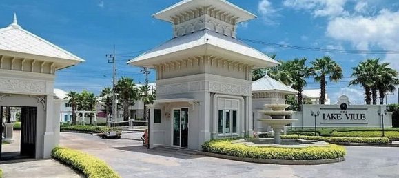 Casa de 3 dormitorios en Vtara Sukhumvit 36, Samut Sakhon, Thailand No. 29190 2