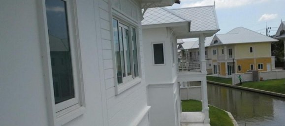 Casa de 3 dormitorios en Vtara Sukhumvit 36, Samut Sakhon, Thailand No. 29190 3