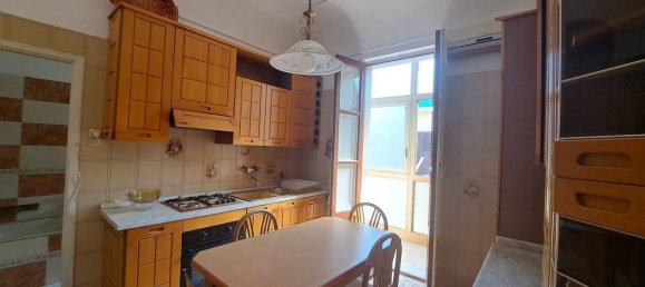 Apartamento de 3 dormitorios en Catania, Italy No. 371230 15