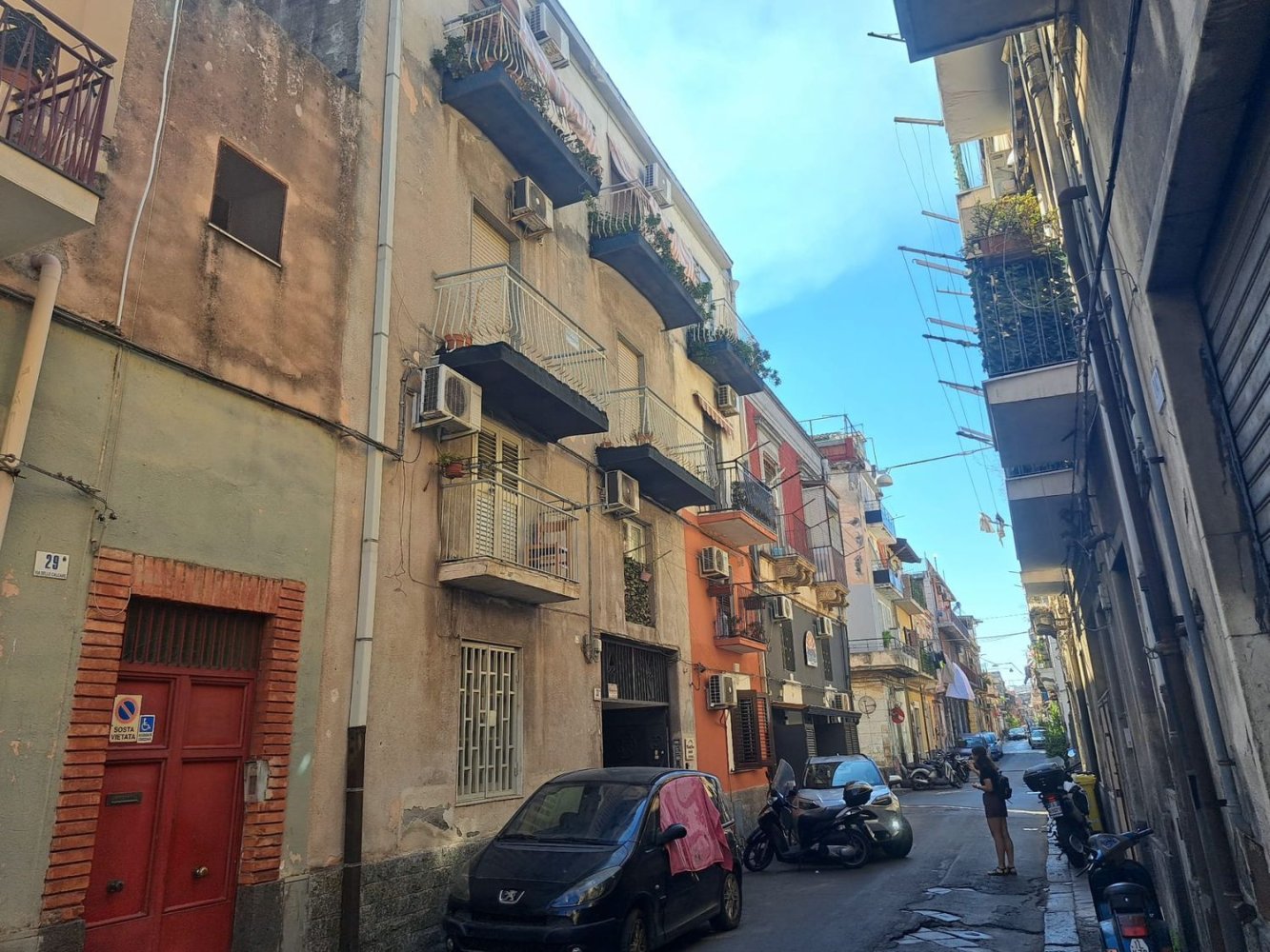 Apartamento de 3 dormitorios en Catania, Italy No. 371230