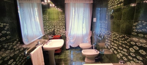 4 rooms Apartment in Bergamo, Italy No. 232374 21