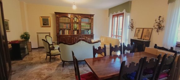 4 rooms Apartment in Bergamo, Italy No. 232374 6