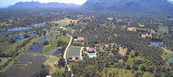 6 bedrooms Villa in Sam Roi Yot, Thailand No. 4981 2