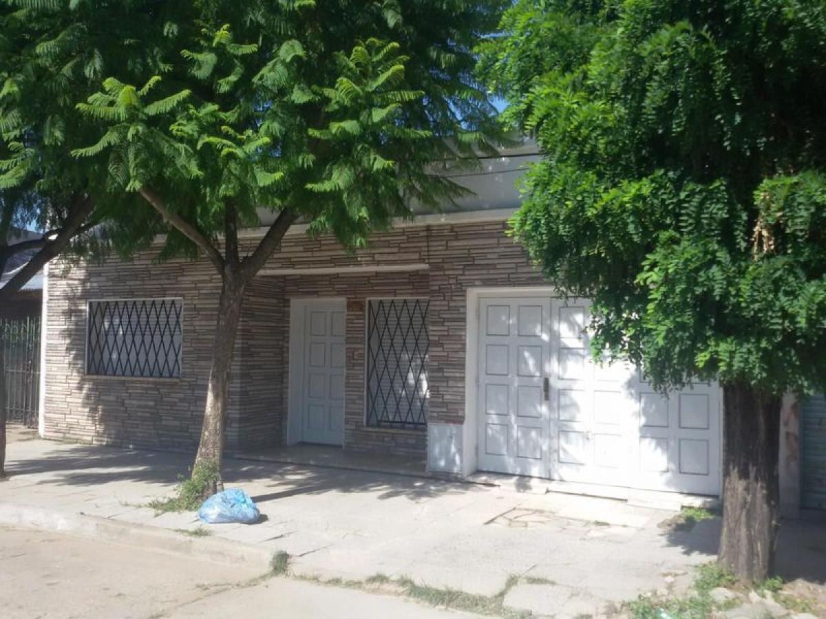 3 bedrooms House in General Rodriguez, Argentina No. 70732