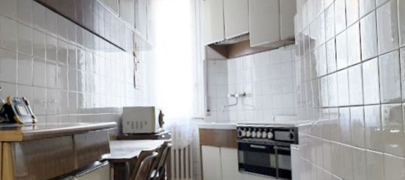 2 rooms Apartment in Monza, Italy No. 334568 3