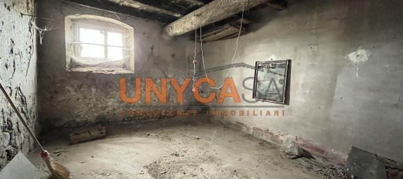 11 rooms House in Verona, Italy No. 126568 6