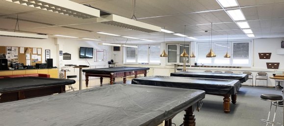 Gewerbliche Immobilie in Hochtaunuskreis, Germany 825m², Nr. 108333 13