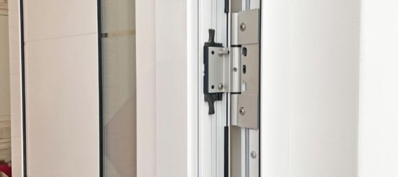 Gewerbliche Immobilie in Hochtaunuskreis, Germany 825m², Nr. 108333 4