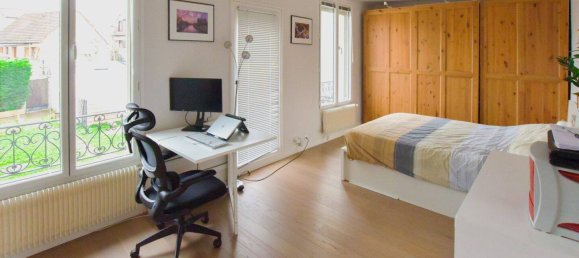 3 Schlafzimmer Haus in Nanterre, France, Nr. 151720 12