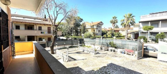 Квартира с 2 спальнями в Марино, Италия № 44105 13