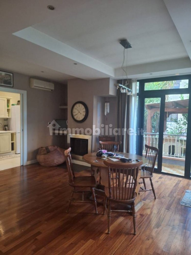 3 غرف نوم شقة في Casagiove, Italy رقم 286947