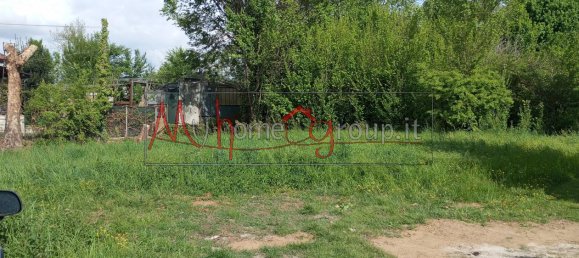 500m² Land in Ponte San Nicolò, Italy No. 232019 4