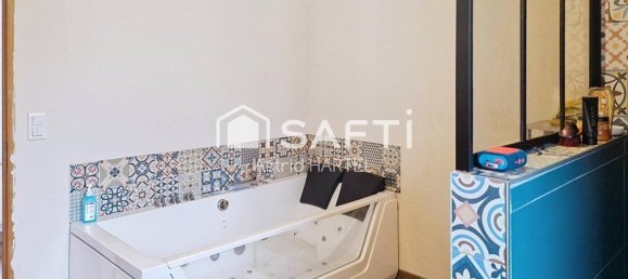 5 Schlafzimmer Villa in Elincourt, France, Nr. 246892 8