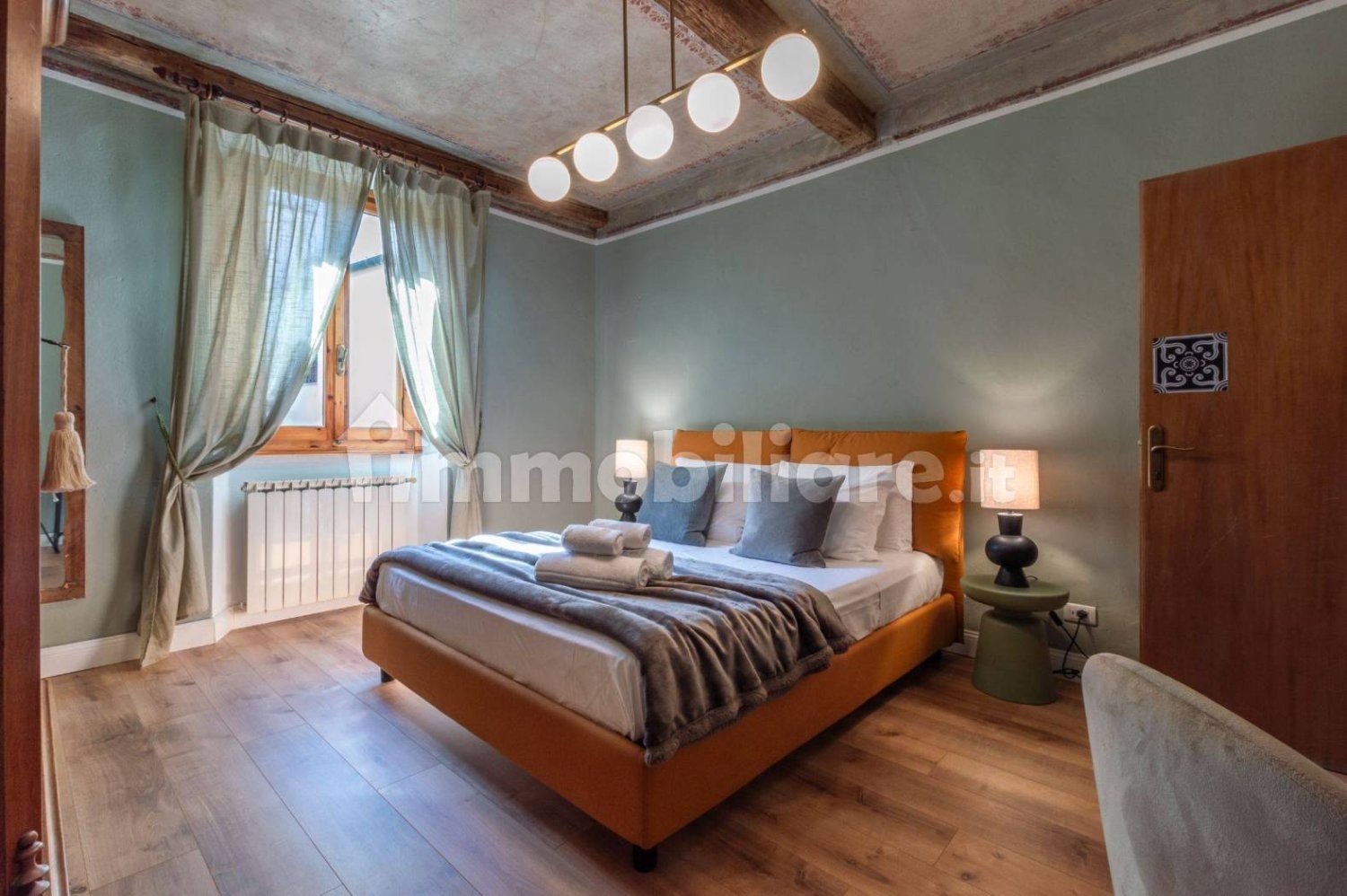 3 bedrooms Apartment in Florence, Italy No. 256560
